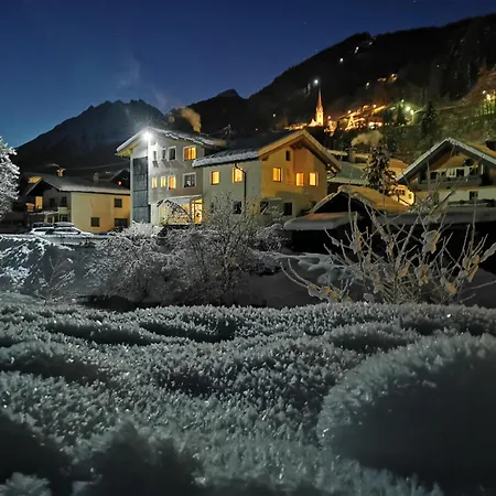 Garni Dias - Silvretta Card Premium Inklusive 4*