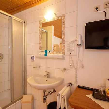 Frühstückspension Garni Dias