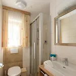 Bed & Breakfast Garni Dias