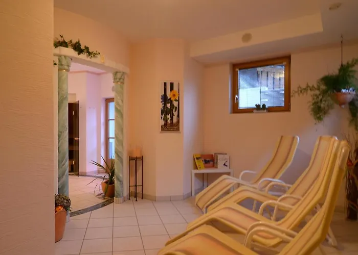 Garni Dias Nocleg ze śniadaniem 4*