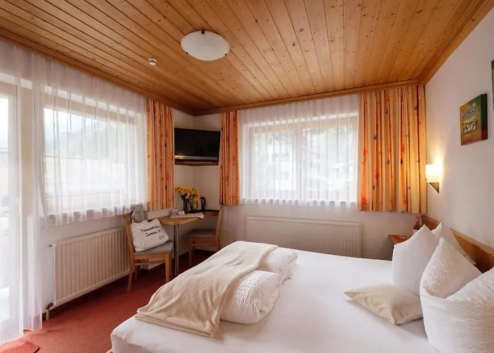 Nocleg ze śniadaniem Garni Dias 4*