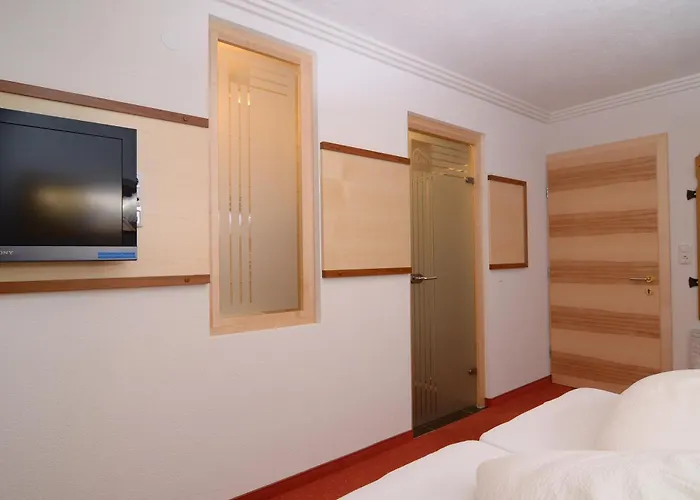 Garni Dias Nocleg ze śniadaniem 4*