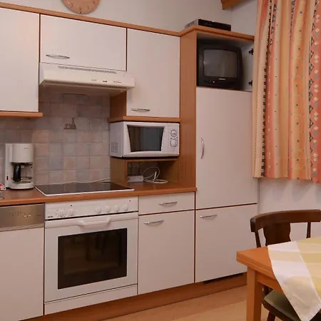 住宿加早餐酒店 Garni Dias 卡普尔